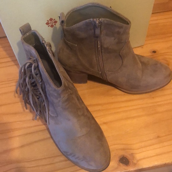 Spring Step Boots, Taupe Suede, Size 7-1/2, Patrizia - Picture 3 of 6